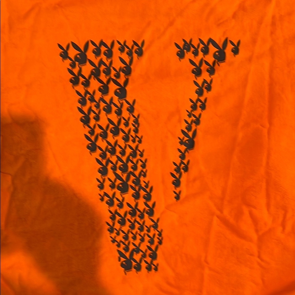 Authentic VLONE Orange Sweater with Iconic Design - Picture 3 of 4
